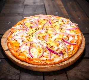 Onion pizza