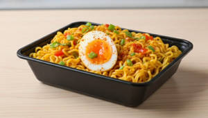 Masala Boild Egg Maggi