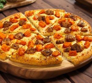 Hell spicy chicken pizza