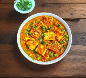 Matar Paneer