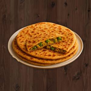 Aloo Matar Pyaaz Paratha