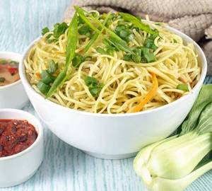 Hakka Noodles.