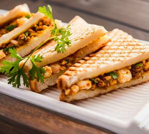 Paneer Tikka Grilled Sandwich