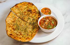 Stuffed Chana Kulcha