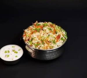 Veg Biryani with Raita