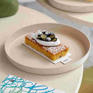 BLUEBERRY ALMOND TEA CAKE