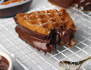 Naked Nutella Waffle