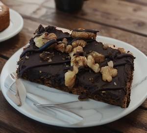 Brownee square pastry