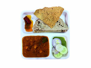 3 In 1 Special Thali (roti)