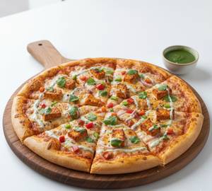 Freshly Baked Simply Paneer Makhani Pizza