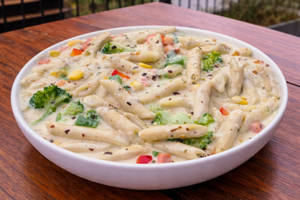 White Sauce Pasta