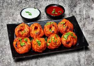 Paneer cheese tandoor momos