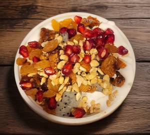 Premium Fruit Salad with Dry Fruit