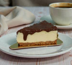 Ferrero Newyork Cheese Cake Slice