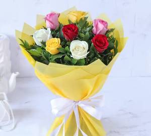 8 Mix Rose Bouquet Yellow colour wrapping