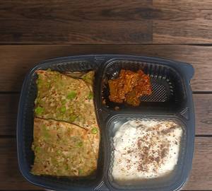 2 Matar Paratha With Raita