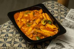 Bon Bon Style Pink Sauce Pasta