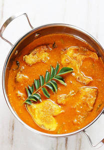 Fish Curry (6pcs)