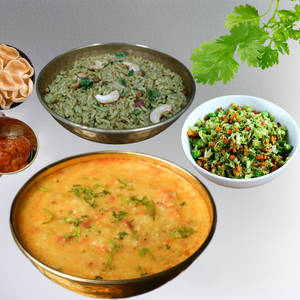 Veg Dal Khichdi 450ml+mint Coriander Rice 250ml+veg 250ml+fryum+pickle