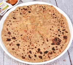Paneer Achari Paratha(1pc)