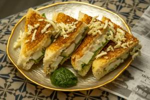Paneer Loaded Sandwich