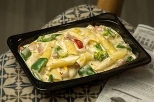 White Sauce Pasta