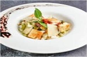 Crispy Bacon Caesar Salad