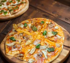 Chicken Cheese Pizza
