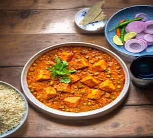 Matar Paneer