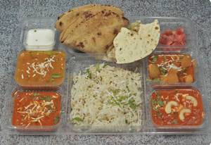 Kaju Paneer Thali