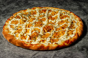 Royal Special Crispy Chicken Pizza