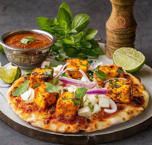 Tandoori Paneer Pizza