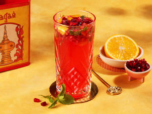 Pomegranate & Mandarin Spritzer