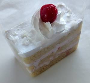 Eggless White Forest Pastry