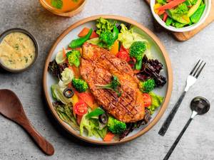 Grilled Chicken With Vegetable