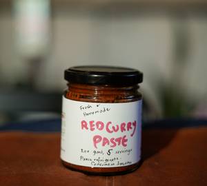 Red curry paste