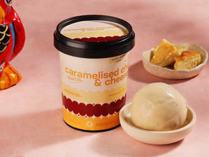 Caramelised Chocolate And Cheese Ice Cream 500 Ml