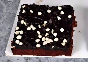 Chocolate Walnut Brownie [100 Grams]