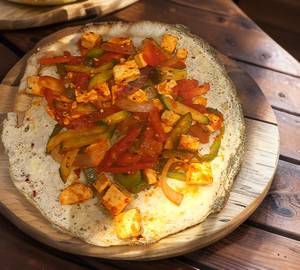 Omelette With Paneer And Veggies