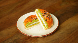 Indori Masala Bun