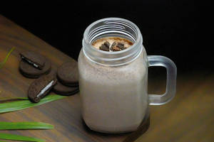 Oreo Crunch Shake
