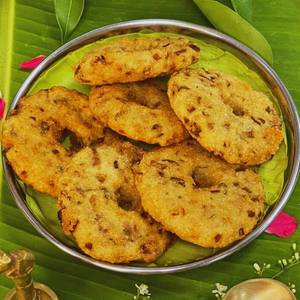 Varalakshmi Vratham - Rava Garelu - 8 Nos ( No Chutney, No Sambar )