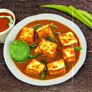 Paneer mushroom thai sauce