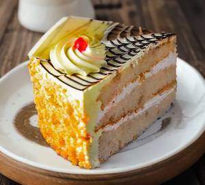 Butterscotch pastry [1 piece]