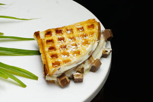 Crispy Kitkat Treat Waffle