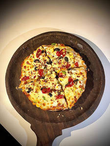 Hidden Cafe Special Pizza