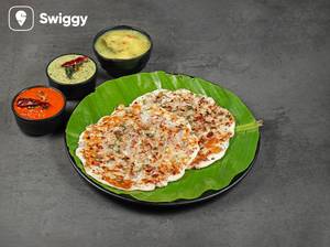 Onion Uttappam