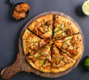 Tandoori chicken tikka pizza