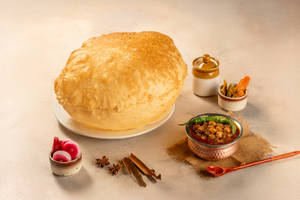 Chana Puri (300 Gm)