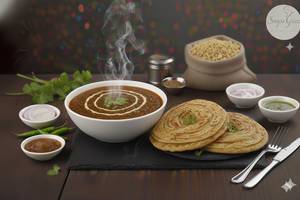 Dal Makhani With 2 Lachha Paratha